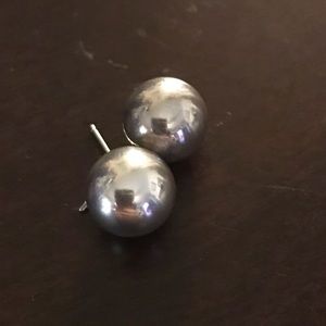 AUTHENTIC Tiffany and Co. 10mm ball earrings